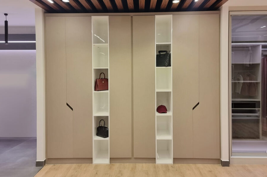 Custom Closets Sharjah - Premium Design & Installation | ClosetWorld